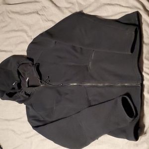 Women's medium under armour zip up coldgear fitted coat